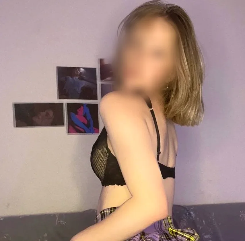 Aleyna, 21