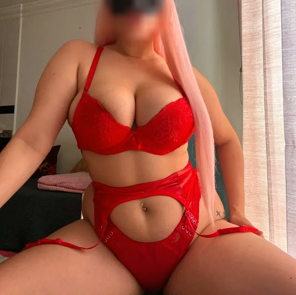 Malin, 25